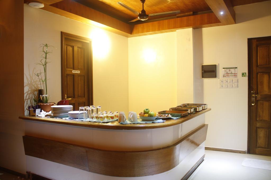 Smera Grand Maamigili Island Ngoại thất bức ảnh