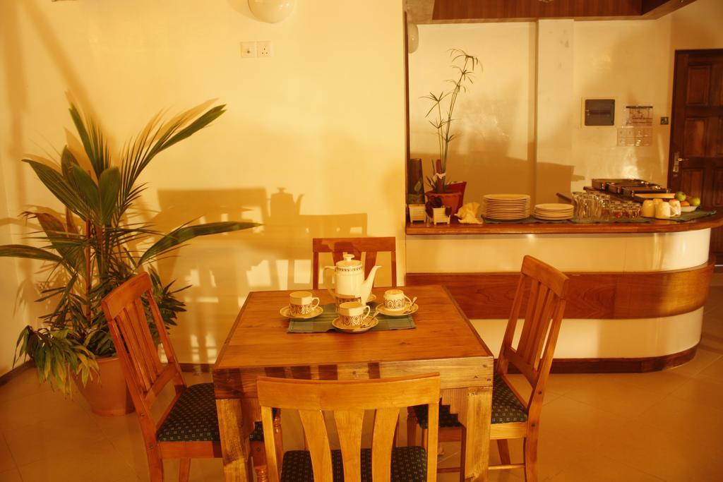 Smera Grand Maamigili Island Ngoại thất bức ảnh