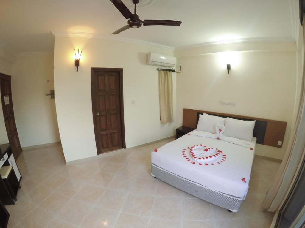 Smera Grand Maamigili Island Ngoại thất bức ảnh