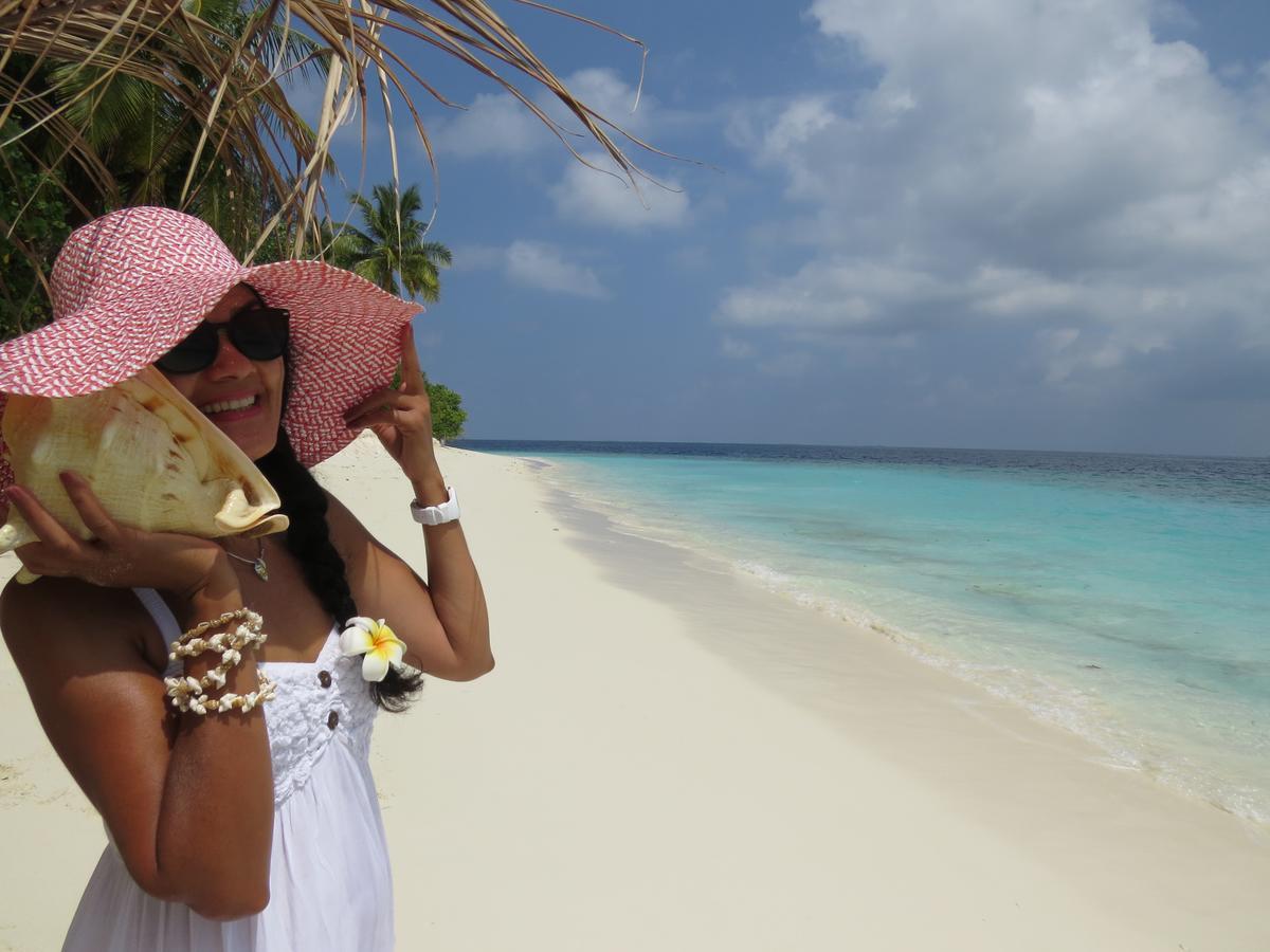 Smera Grand Maamigili Island Ngoại thất bức ảnh